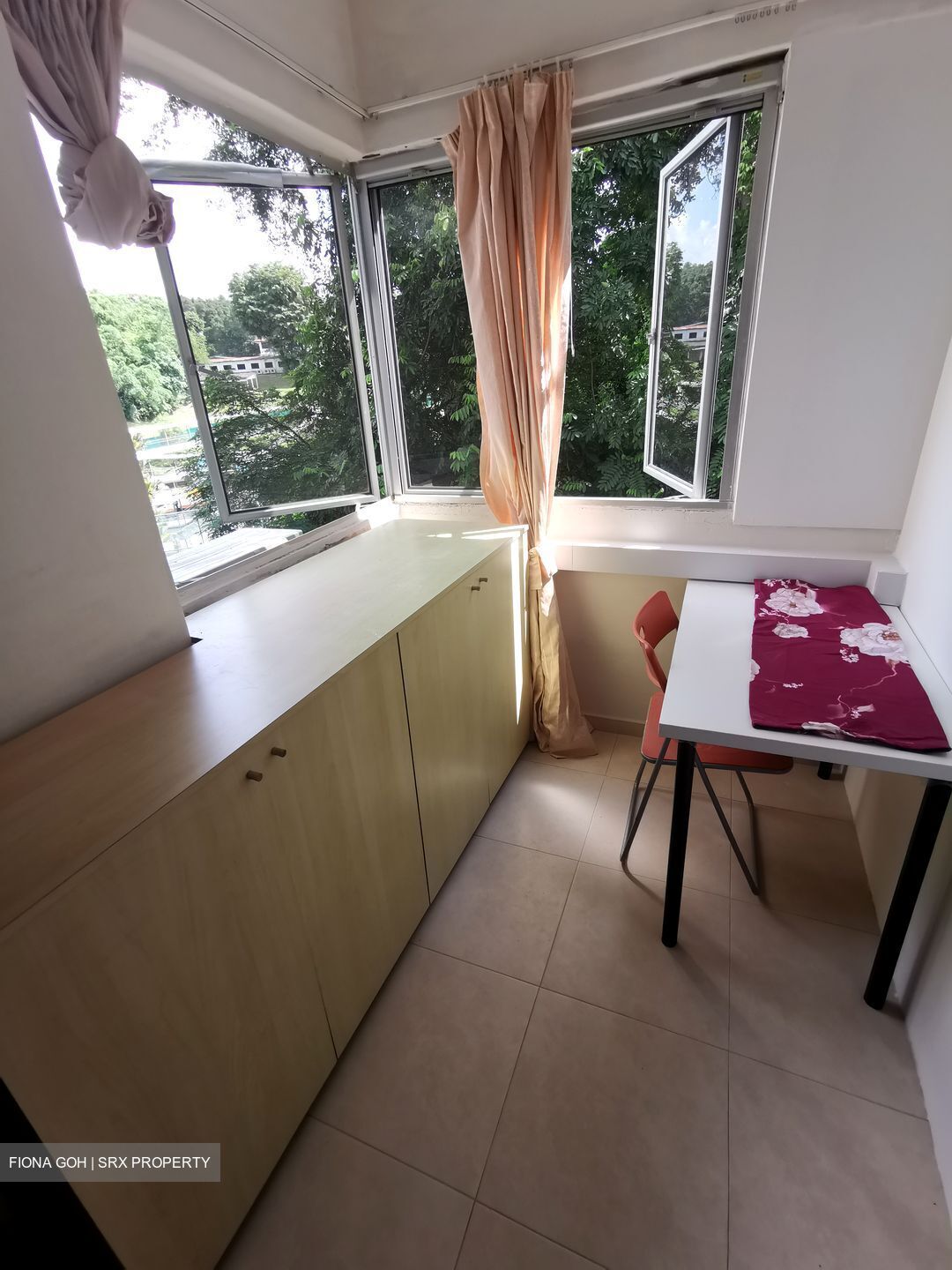 Pine Grove (D21), Condominium #556280721